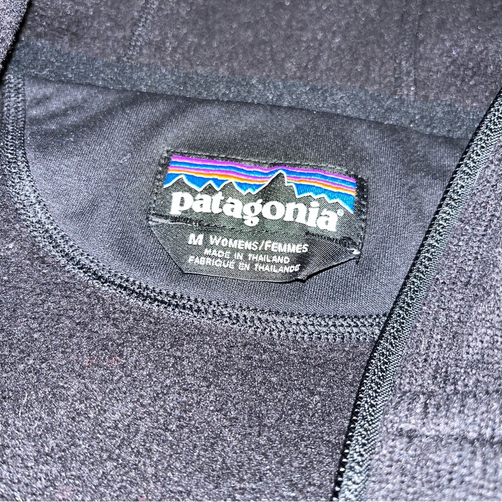 Patagonia Better Sweater hooded full zip jacket women's medium - Picture 4 of 7